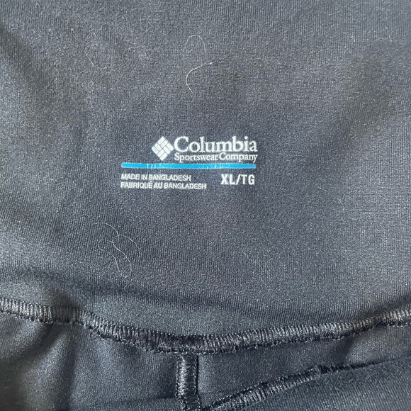 Columbia Women's Black Yoga Pants - Picture 6 of 11